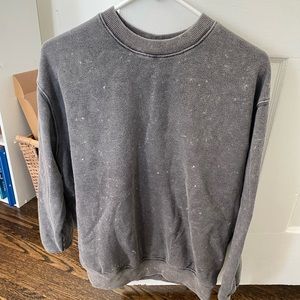 Distressed crew neck